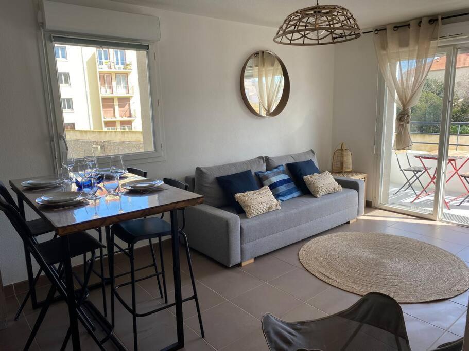 Cosy T3 Gare Terrasse + Parking Lägenhet Sète Exteriör bild