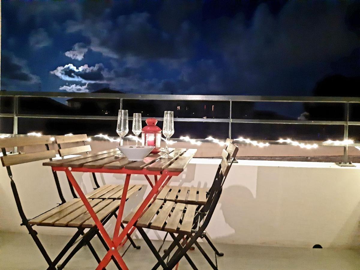 Cosy T3 Gare Terrasse + Parking Lägenhet Sète Exteriör bild